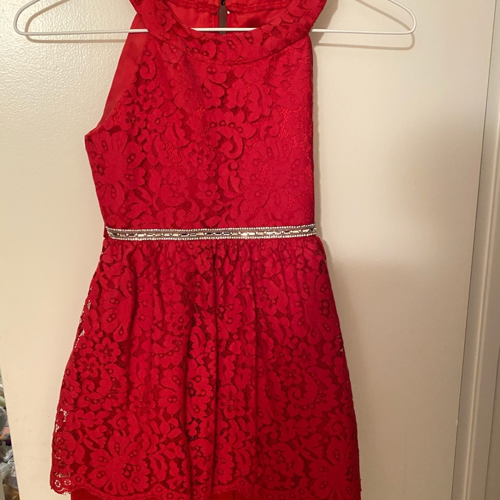 Girls red lace dress - Picture 2 of 2